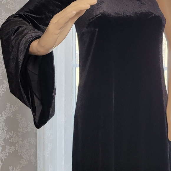 French Connection Bodycon One Shoulder - Holiday Party Aurore Velvet Dress 2 - Picture 3 of 6